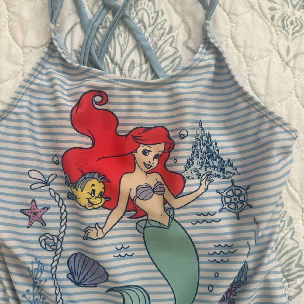 Swimsuit bundle - Picture 3 of 8